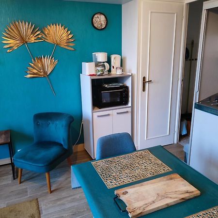 Studio 10, Tres Bien Place, Parking Wifi Gratuit Bagnoles de l'Orne Normandie Buitenkant foto