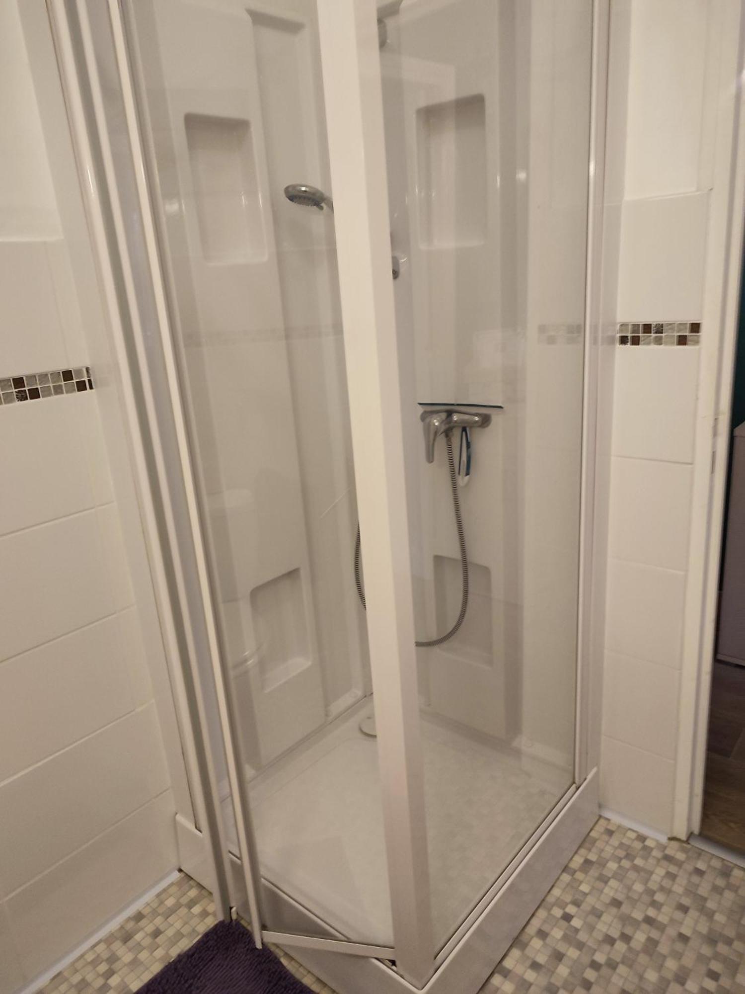 Studio 10, Tres Bien Place, Parking Wifi Gratuit Bagnoles de l'Orne Normandie Buitenkant foto